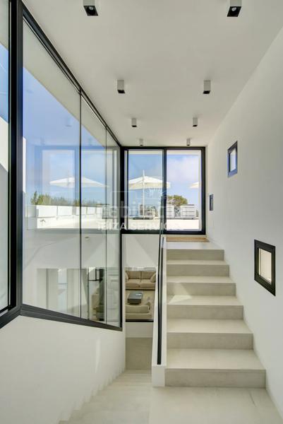 Foto 468cec6c-5628-4532-b27e-7aac41ab954c. Affitto chalet con piscina in Cap Martinet Santa Eulària