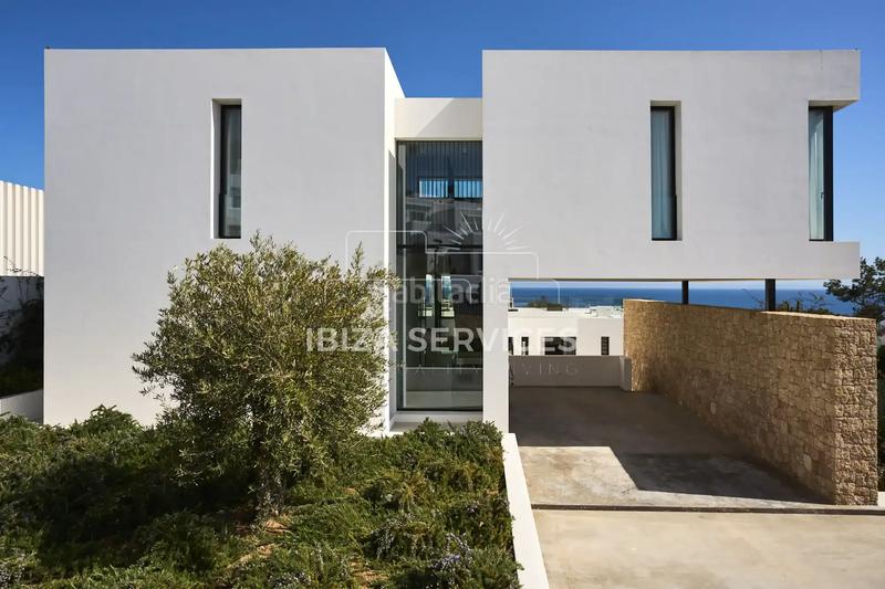 Foto 56e4ba46-10c9-4fbd-9835-78ca98b4c932. Affitto chalet con piscina in Cap Martinet Santa Eulària