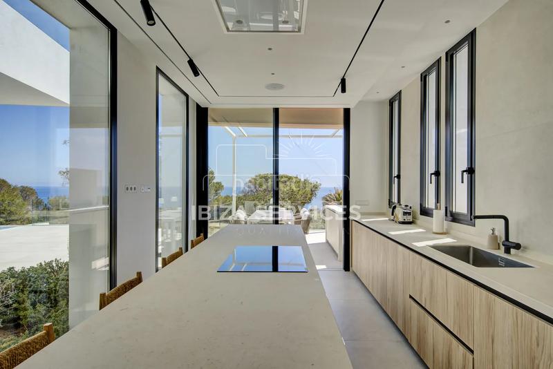 Foto 78be370f-26e3-4fd4-99e2-f696484e6a3d. Affitto chalet con piscina in Cap Martinet Santa Eulària