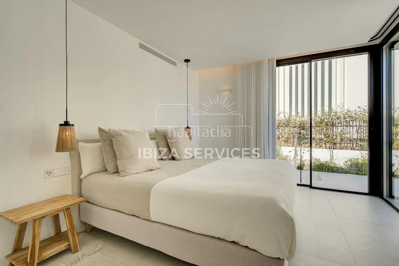 Foto d261cf13-910e-428b-b24f-7283fd629dab. Affitto chalet con piscina in Cap Martinet Santa Eulària