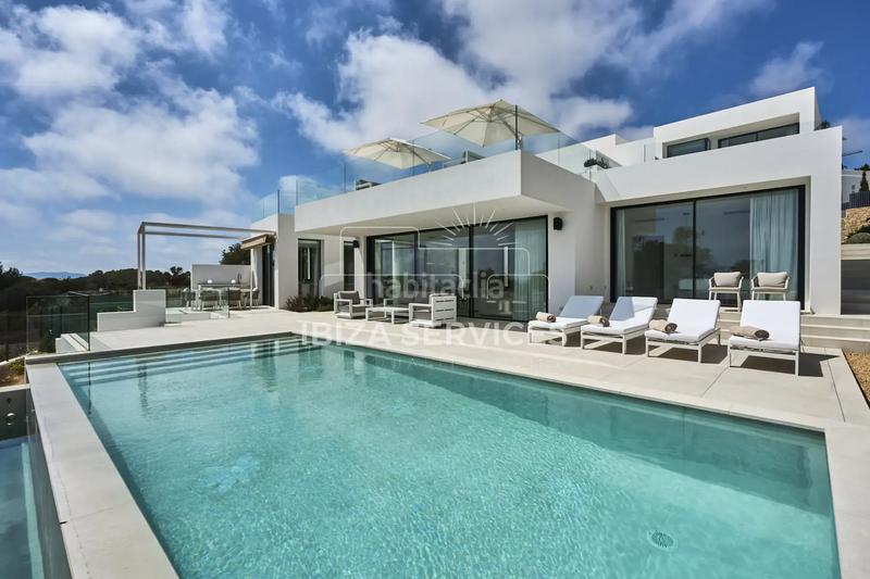 Foto 1190916f-5d97-494d-a729-4956526e7390. Location chalet avec piscine dans Cap Martinet Santa Eulària