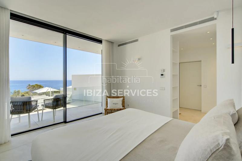 Foto 41022bea-5567-4a33-a5f8-fec5990c99cf. Location chalet avec piscine dans Cap Martinet Santa Eulària