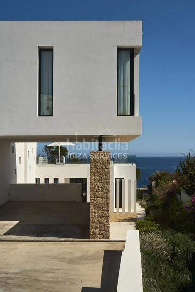 Foto cce94c9d-cf00-46d8-8561-f496e7a6a77e. Miete chalet mit pool in Cap Martinet Santa Eulària