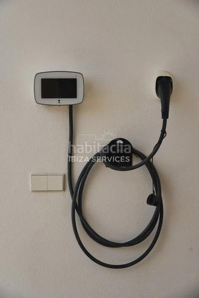 Foto 65cbd371-7c09-40a7-b064-598bd310a7ba. Rent chalet with pool in Cap Martinet Santa Eulària