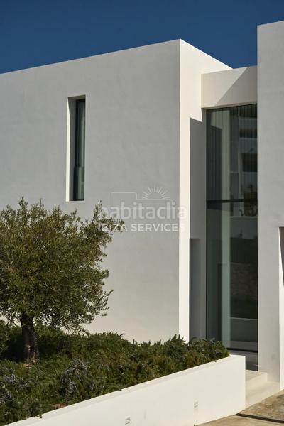 Foto 7165f024-c17f-4d79-b628-7cb313f5b251. Rent chalet with pool in Cap Martinet Santa Eulària