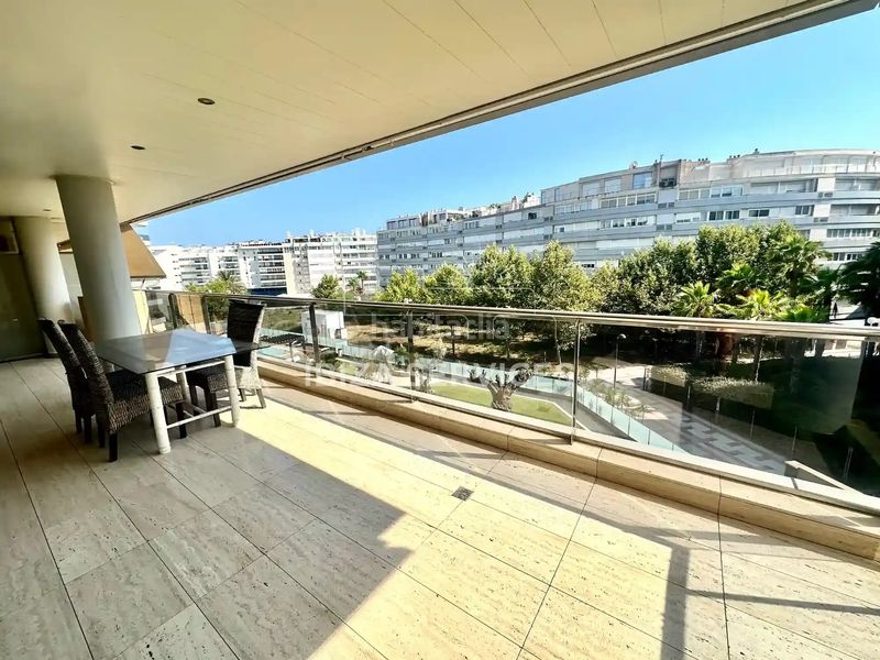Foto e7bd06b7-3f8b-49a6-9d04-6ee2a3d3236f. Rent flat with parking pool in Marina Botafoc-Talamanca Ibiza