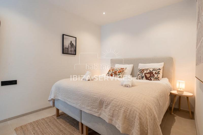 Foto be60ffbc-3bd6-4d97-9e44-fe0faefb46b7. Location appartement avec parking piscine dans Santa Eulària des riu Santa Eulària