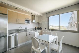 Location Appartement à Marina Botafoc-Talamanca. 3.2. a moderno apartamento de 2 dormitorios y 2 baños en alquile