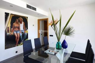 Location Appartement à Marina Botafoc-Talamanca. 4.2.b alquiler temporada piso de lujo de 3 dormitorios zona bota