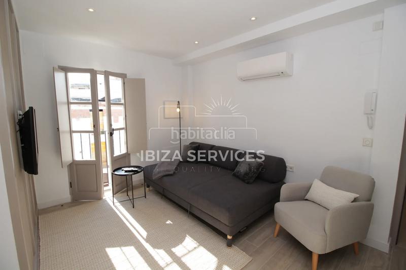 Foto 8aef32ed-0166-471f-8931-6603c7ded0ab. Alquiler piso apartamento la marina de un dormitorio en alquiler de temporada de invierno en Ibiza