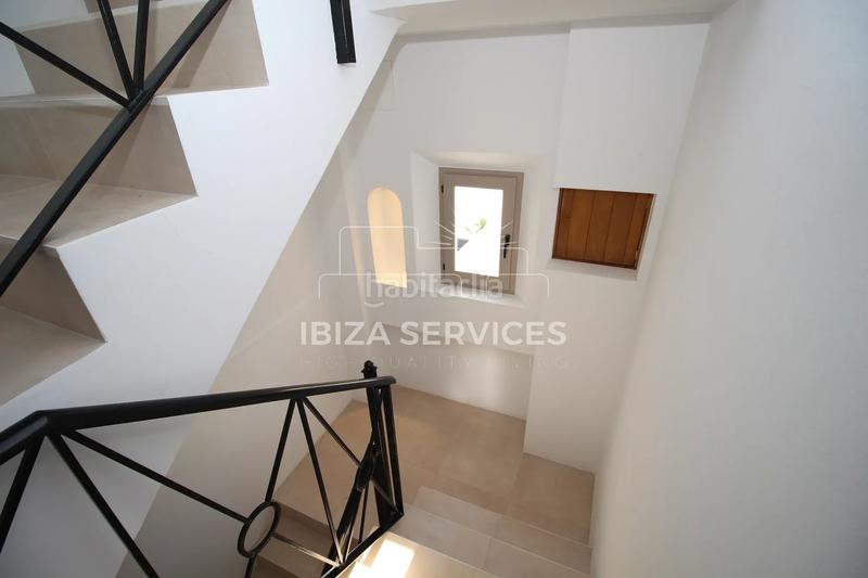 Foto c00da499-07bd-4e1e-b29b-ea16a4bc2447. Alquiler piso apartamento la marina de un dormitorio en alquiler de temporada de invierno en Ibiza