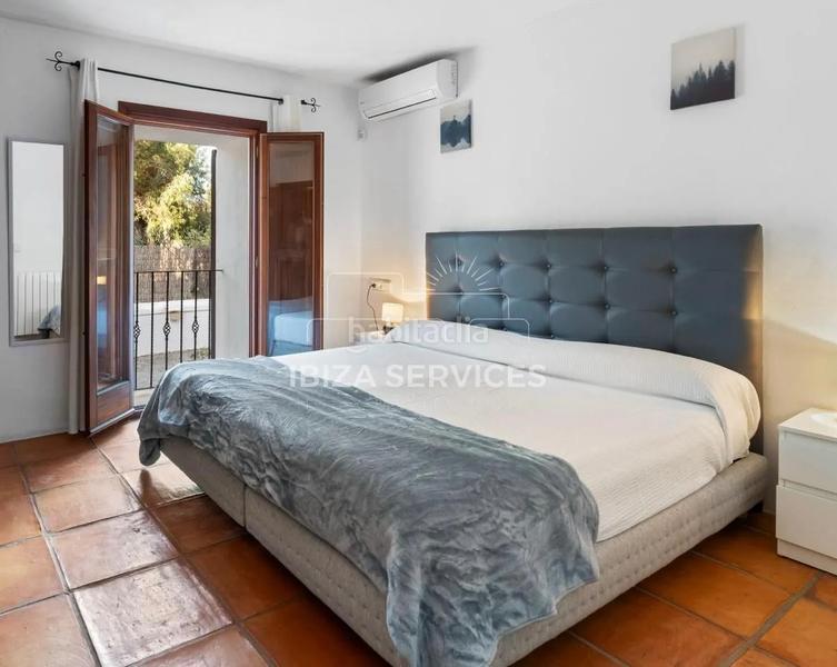 Foto ed2a678c-3237-49d8-94a5-f117ffeb0f69. Alquiler chalet monthly winter rental san jordi 8 bedroom house for rent en Sant Josep de sa Talaia