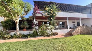 Lloguer Xalet a Sant Jordi de Ses Salines-Sant Francesc. Monthly winter rental san jordi 8 bedroom house for rent