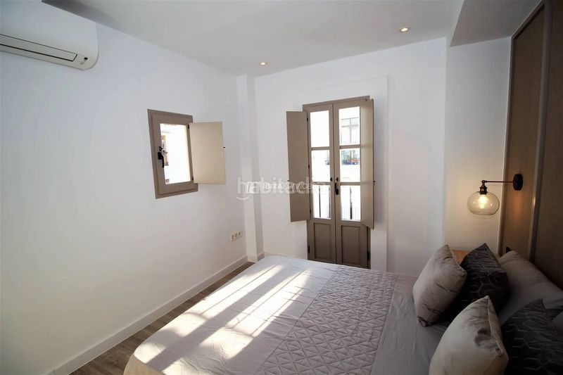 Foto d026af1d-20f9-4707-863d-b5c09d010a48. Rent flat in Dalt Vila-La Marina Ibiza