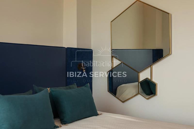 Foto 1353ebac-b783-4de6-864b-0ef317cc1348. Appartement avec piscine dans Marina Botafoc-Talamanca Ibiza
