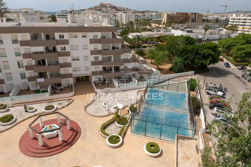 Foto 25005cb0-a735-4317-9e2c-9a9bac250bb1. Appartement avec piscine dans Marina Botafoc-Talamanca Ibiza