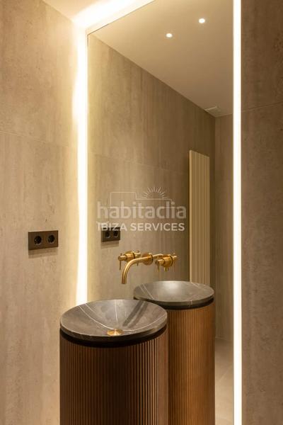 Foto 4de54584-7164-49fd-aa8e-776d06122f1d. Appartement avec piscine dans Marina Botafoc-Talamanca Ibiza