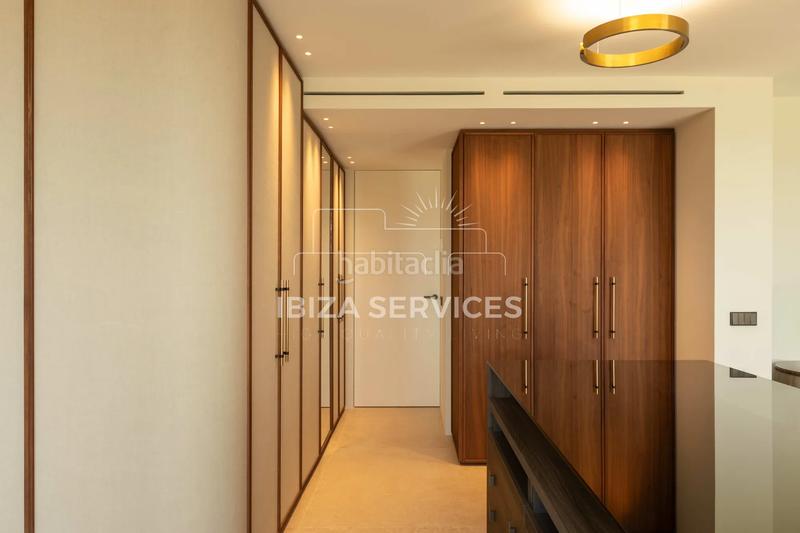 Foto c93806d0-6591-490e-9f8f-742074404f18. Appartement avec piscine dans Marina Botafoc-Talamanca Ibiza