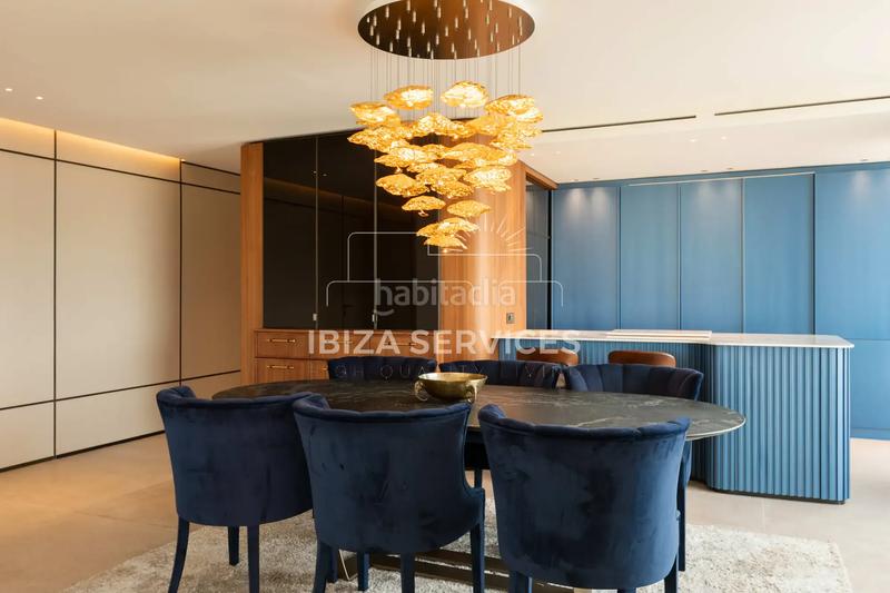 Foto e4a54379-307d-4b2c-8ba4-5c7a2aa6858a. Appartement avec piscine dans Marina Botafoc-Talamanca Ibiza