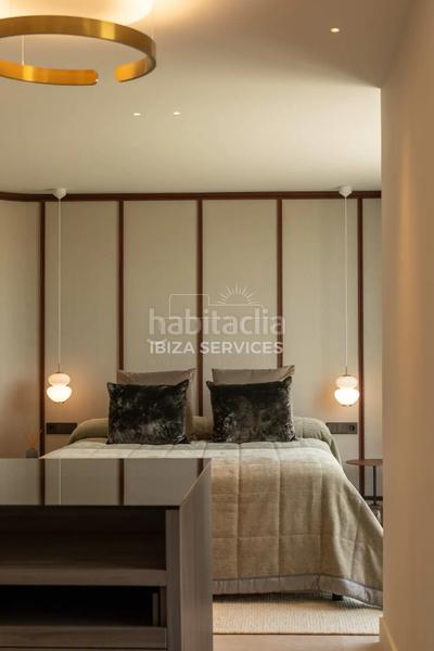 Foto f5ded3aa-3929-40f1-8ca5-3b5200ccd63d. Appartement avec piscine dans Marina Botafoc-Talamanca Ibiza