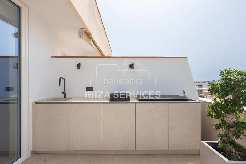 Foto fa002e38-2fcb-4af9-95c8-2eb01e066191. Appartement avec piscine dans Marina Botafoc-Talamanca Ibiza