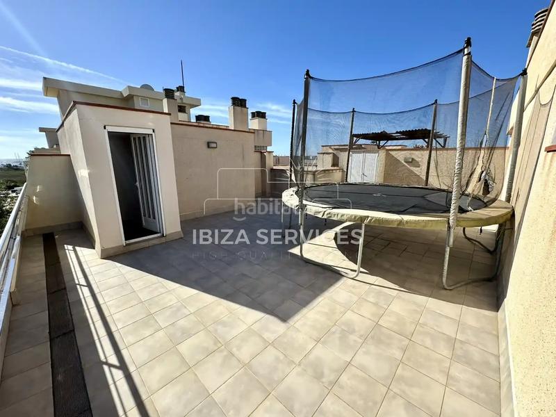 Foto b4758f88-c1ed-4c45-ba01-9b2935779228. Affitto appartamento con piscina in Marina Botafoc-Talamanca Ibiza