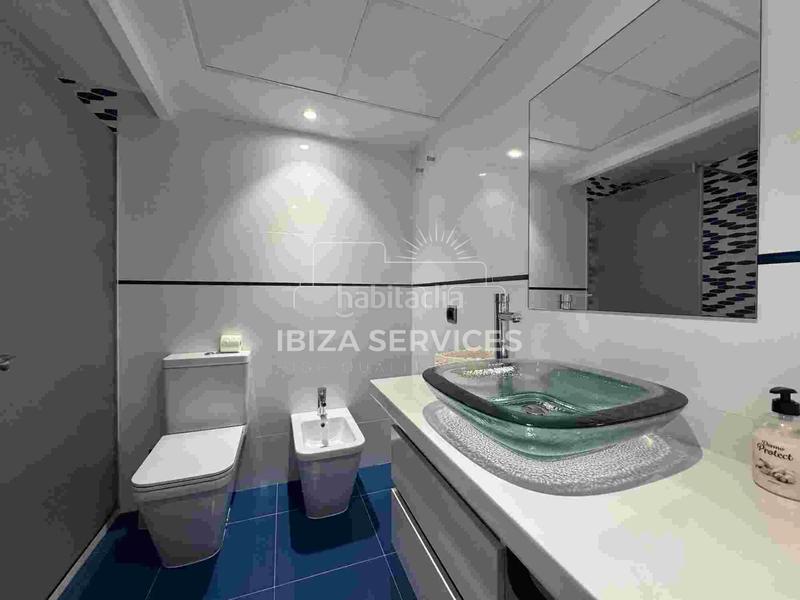 Foto fb6c714d-a340-4494-8ecd-0e07d0752b2f. Affitto appartamento con piscina in Marina Botafoc-Talamanca Ibiza