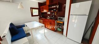 Location Appartement à Cala Vedella-Cala Tarida. Alquiler temporal 12 meses  dúplex con jardín y vistas al mar en