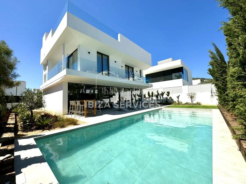 Foto a12cbf35-e7ed-4bc1-9adf-e65bd710999b. Chalet avec piscine dans Santa Gertrudis Santa Eulària