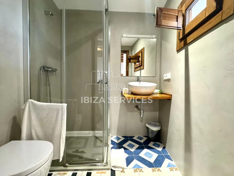 Foto f6209703-7e24-4cb4-af4a-26aad6c9af86. Rent flat in Dalt Vila-La Marina Ibiza