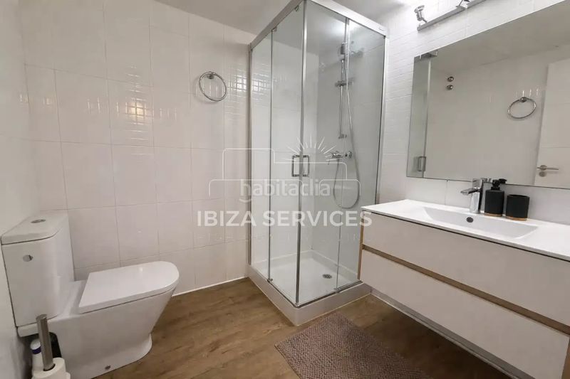 Foto 7b3b2724-ed41-4d05-a796-84491770419b. Lloguer pis a Marina Botafoc-Talamanca Ibiza
