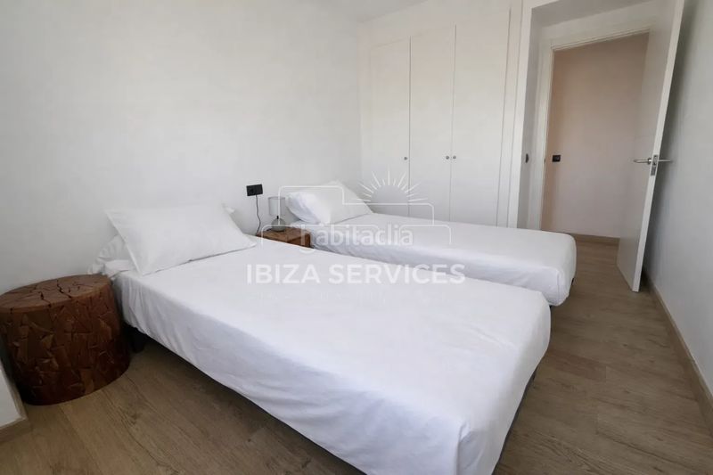 Foto a3ec209d-6386-4d9f-9e93-4cbe45235b99. Lloguer pis a Marina Botafoc-Talamanca Ibiza