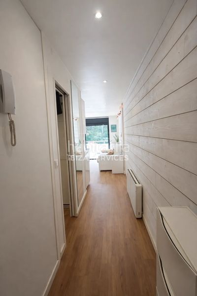 Foto dd1f0857-e44c-4808-81f9-d2adf391e0d0. Pis amb piscina a Santa Eulària des riu Santa Eulària