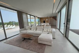 Chalet in Cap Martinet