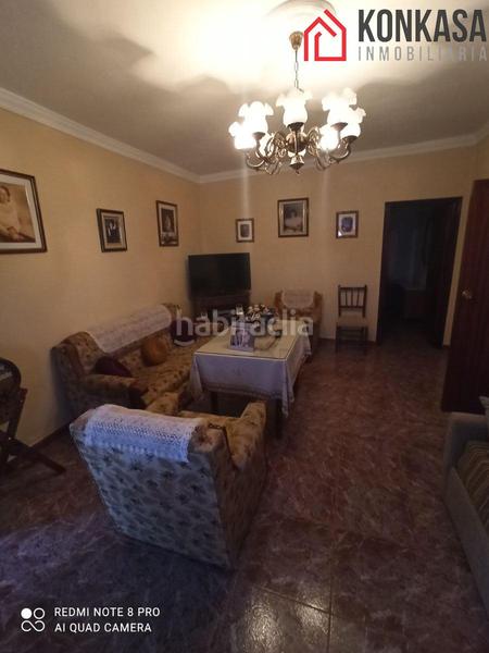 Foto f67fc6bf-ba75-4880-af49-c4ad915c1de5. Xalet amb aparcament a Arcos de la Frontera