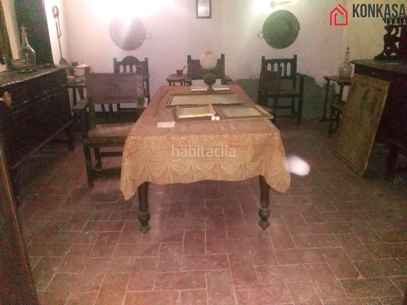 Foto f41f71e7-8cff-4cdb-a7f8-fbdde9484585. Casa amb aparcament a Arcos de la Frontera