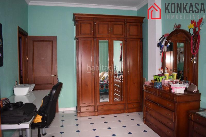 Foto 4f998fc6-1a16-4900-af87-698d1364ba0a. House with parking in Arcos de la Frontera