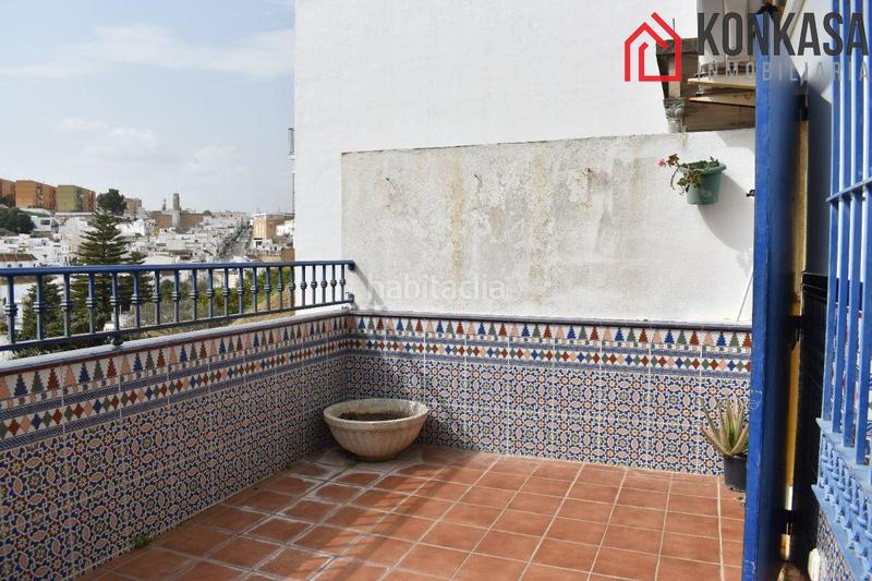 Foto a7ebac2d-1b93-42f7-b57a-d96dd076372e. House with parking in Arcos de la Frontera