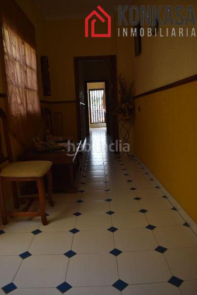 Foto b338fcc6-0ee3-48e1-be15-3617b3f18535. House with parking in Arcos de la Frontera