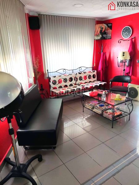 Foto 68f2ca7d-54bd-434a-bd80-a4efd0533941. Local comercial a Arcos de la Frontera