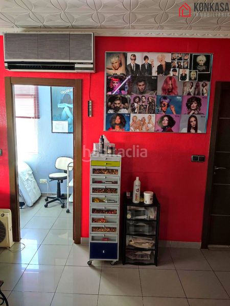 Foto d5b985c2-a597-416d-ad40-5e8dadfbee18. Local comercial a Arcos de la Frontera