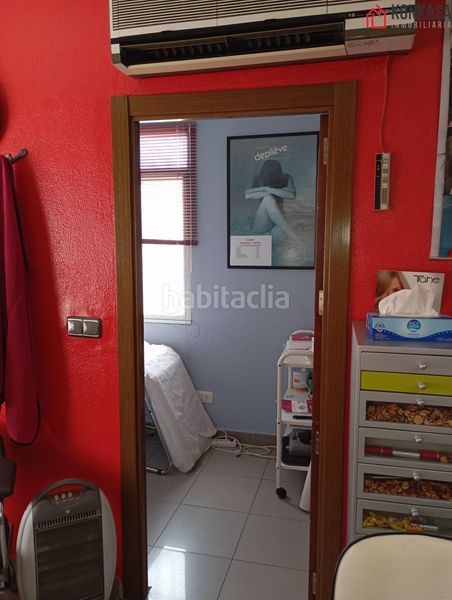 Foto e60167fc-f880-44e0-ae79-1a1e09e0f5d6. Local comercial a Arcos de la Frontera