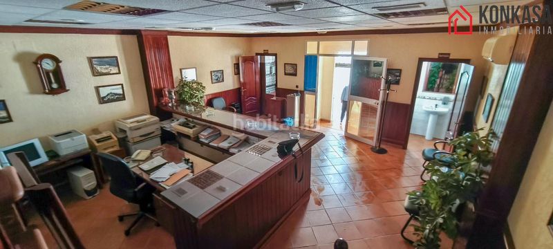 Foto 0a9c5ce2-0298-48fb-adbc-857b9c7f659f. Local comercial a Arcos de la Frontera