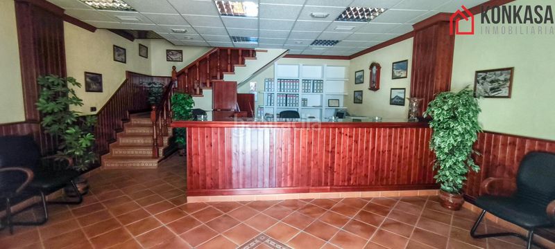 Foto c2361ad6-b739-4816-8295-e9053ddf0bc4. Local comercial a Arcos de la Frontera
