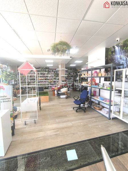 Foto 0f75aebc-0fbd-4a04-9cf7-f913d05f04b9. Local comercial a Arcos de la Frontera
