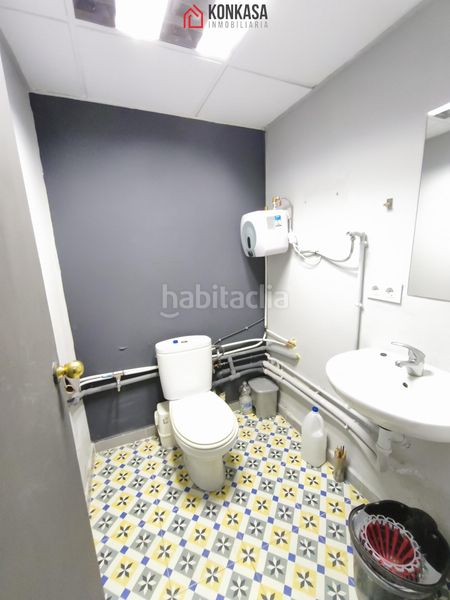 Foto 085c507f-cb1e-4a4b-ac48-746b430a37f0. Local comercial a Arcos de la Frontera