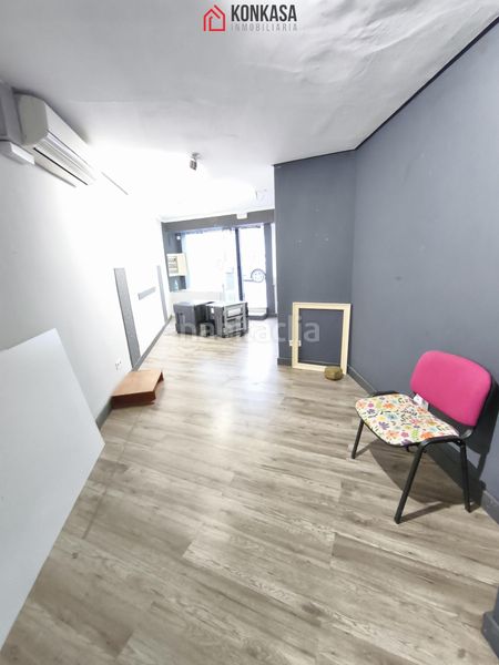 Foto c01b98a7-4e54-4afd-b8c2-496cb0a7b85c. Local comercial a Arcos de la Frontera