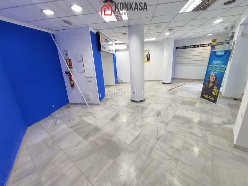 Foto c054e983-78ad-4d83-bfc7-c654ac966188. Local comercial a Arcos de la Frontera