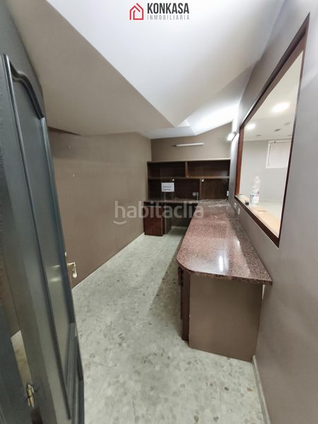 Foto f9df62d7-ea6b-4e01-9101-861a0eafc418. Lloguer local comercial a Arcos de la Frontera