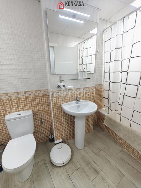 Foto 8c65cf78-36c6-428f-b035-e73f473ed54f. Pis amb aparcament a Arcos de la Frontera